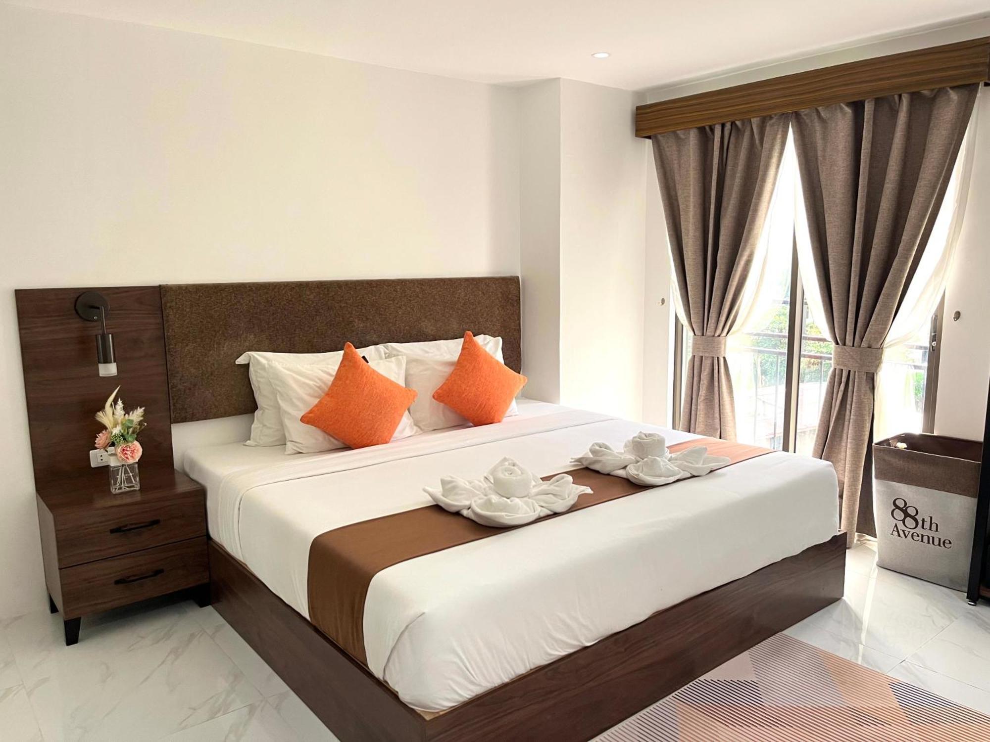 88th Avenue 4*