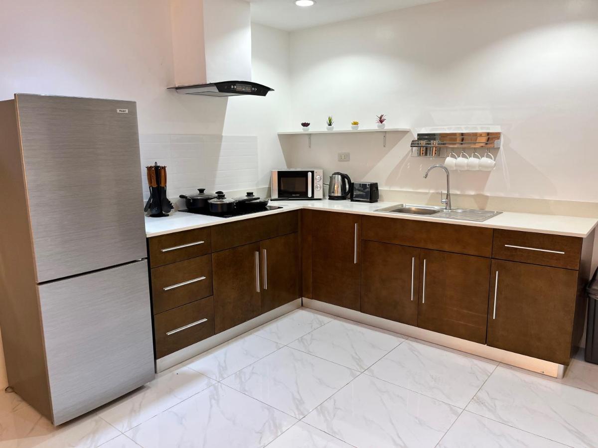 88th Avenue Aparthotel 4*