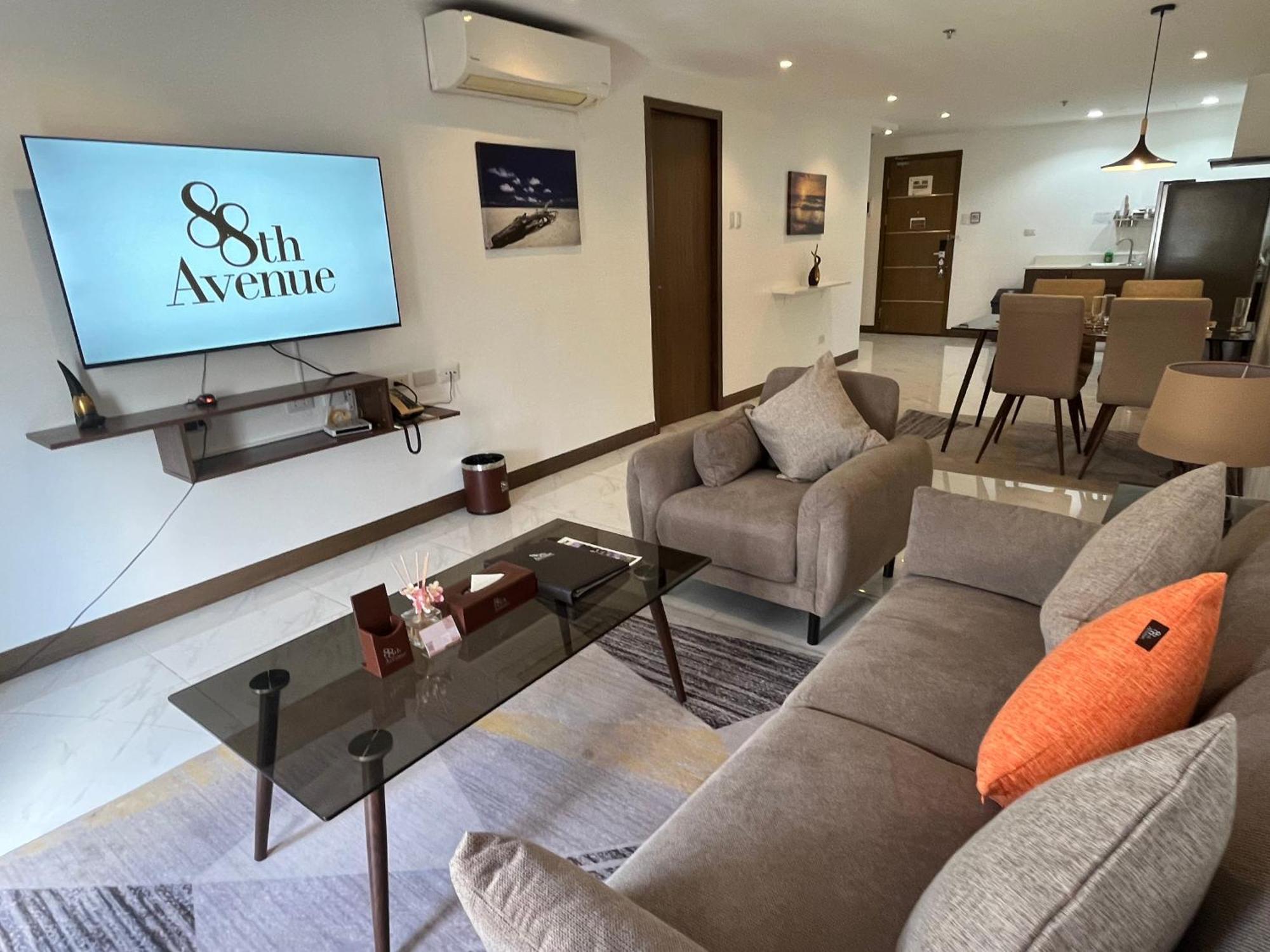 88th Avenue Aparthotel 4*
