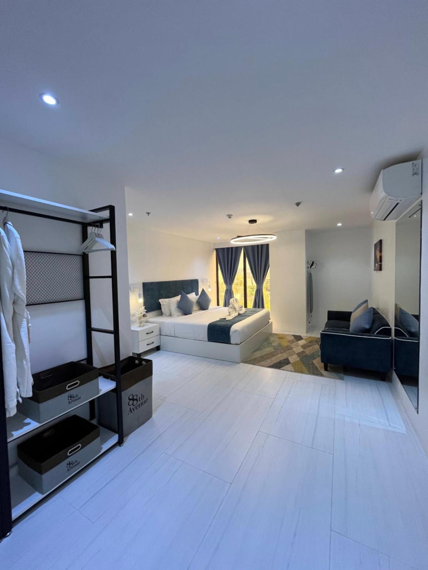 88th Avenue 4* Cebu